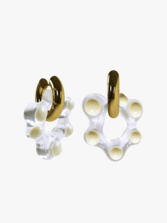 Oyo FLWR pwdr gold earring (pair)