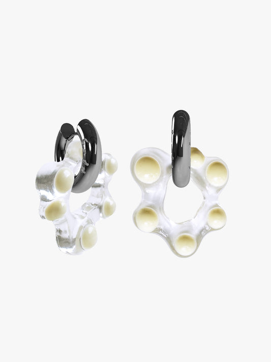 Oyo FLWR pwdr silver earring (pair)