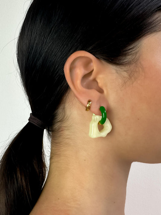 Ora Pio green earring (pair)