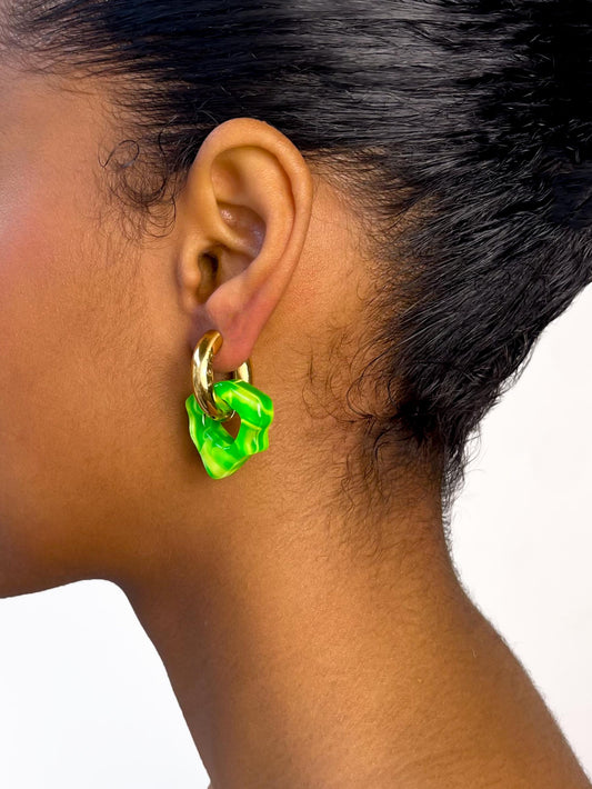 Ora green lime gold earring (pair)