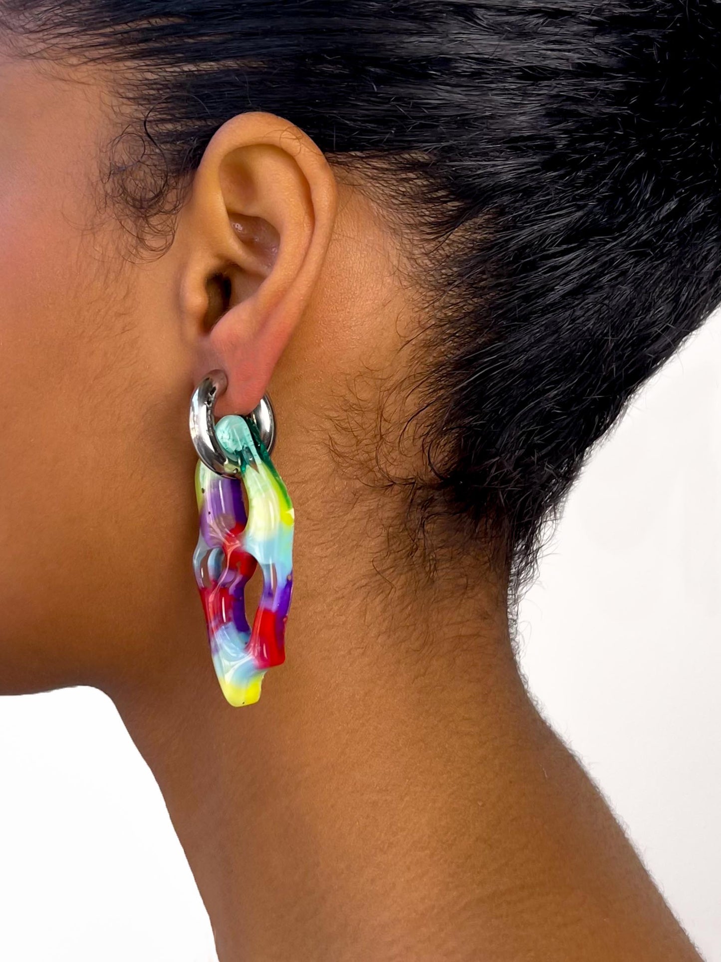 Ami Abe white multicolor silver earring (pair)