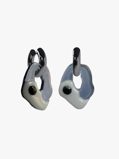 Yin Yang grey mist silver earring (pair)