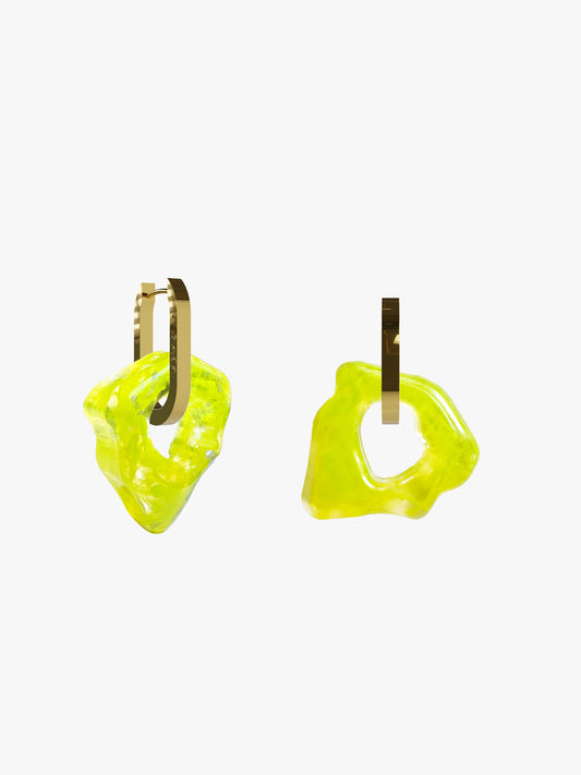 Ora specle yellow gold earring (pair)