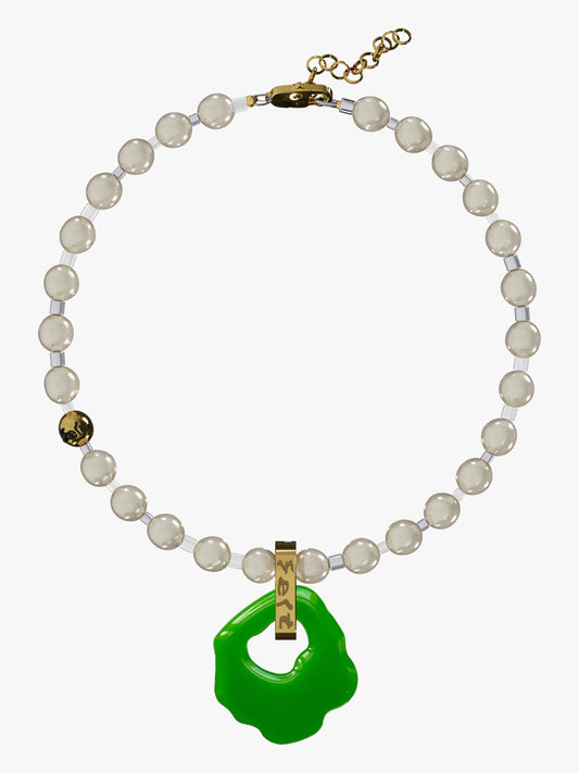 Pearl green gold necklace